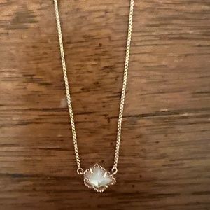 Kendra Scott Pendant Necklace
